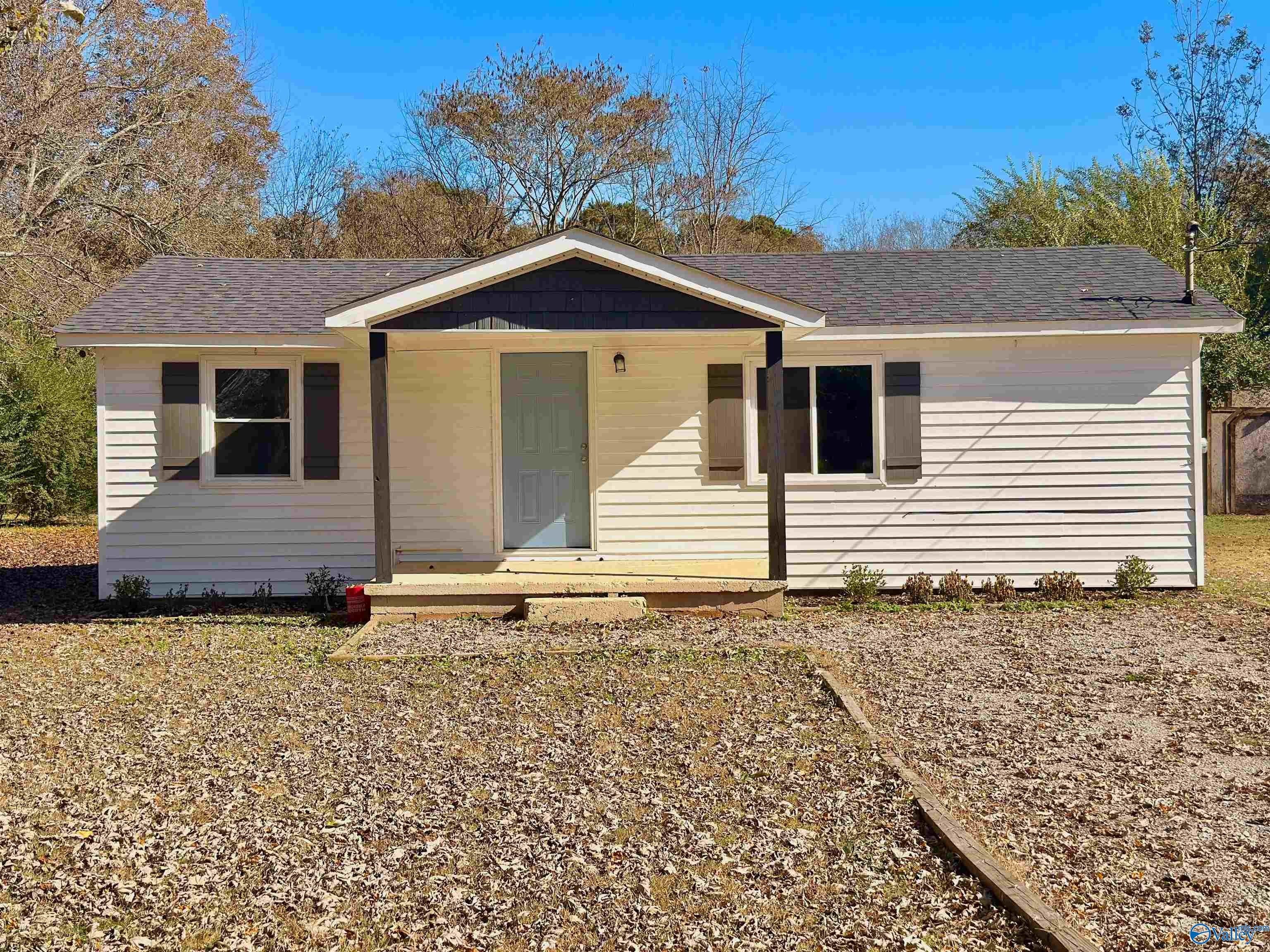 Single Family 3BR 2BA - 123 Mccollum Lane, New Market, AL