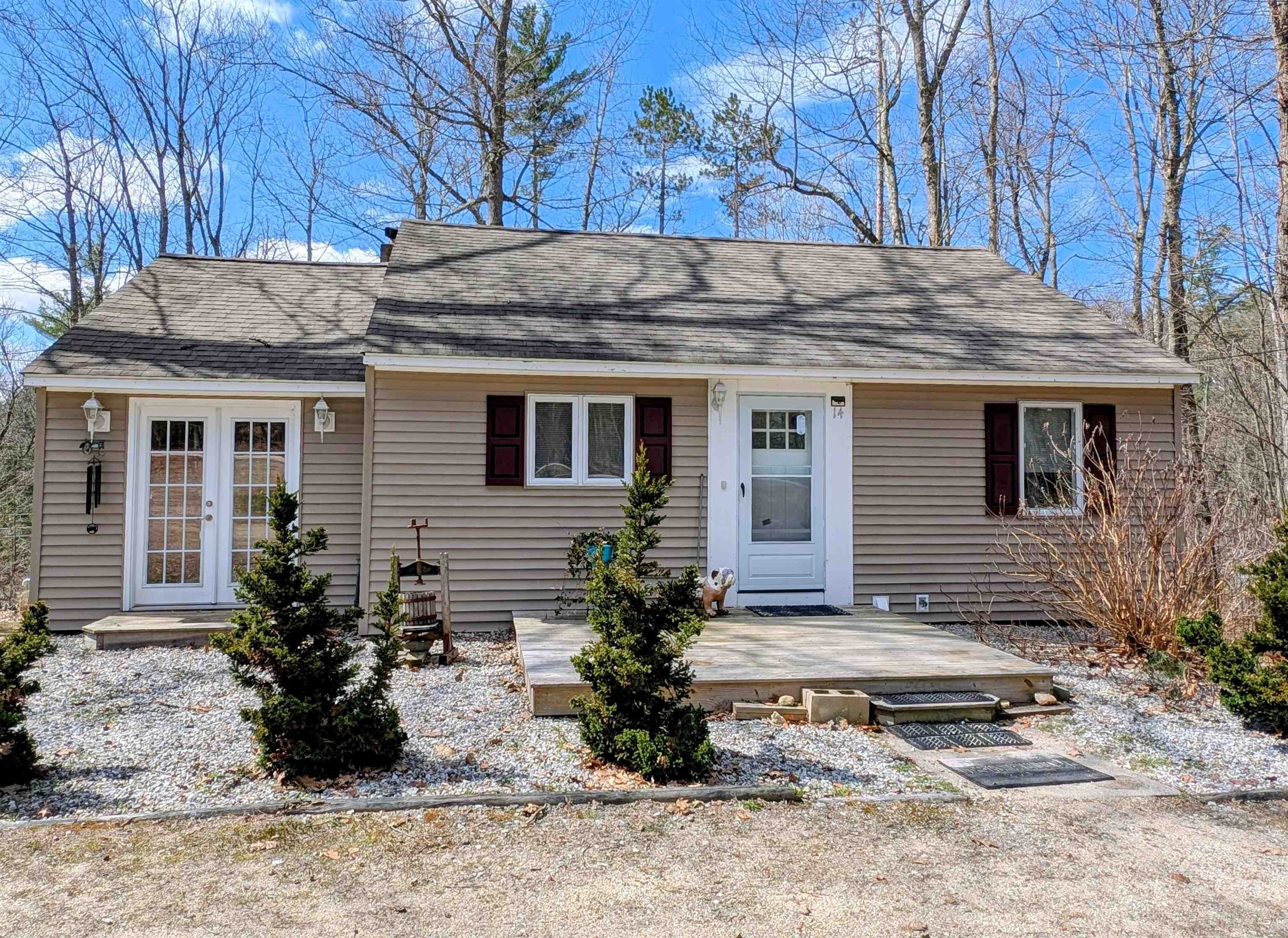 Single Family 3BR 2BA - 14 Contoocook Avenue, Jaffrey, NH