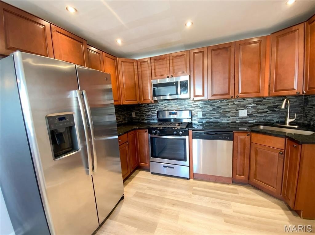 Single Family 2BR 1BA - 6736 Wise Avenue, St Louis, MO