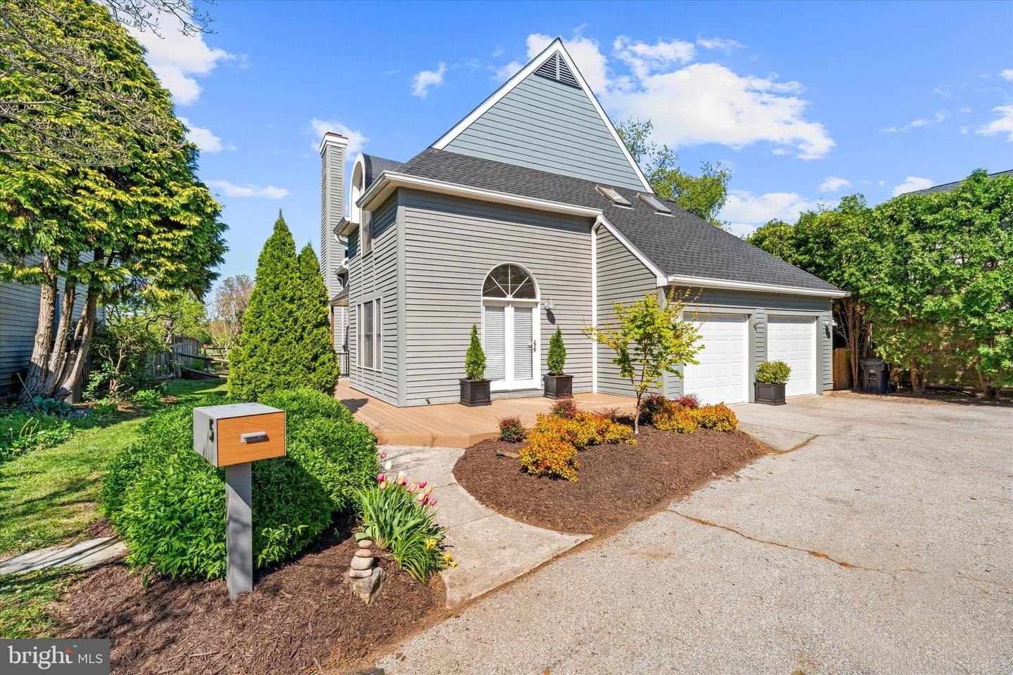 Single Family 3BR 3BA - 5 HARRINGTON CT, WILMINGTON, DE