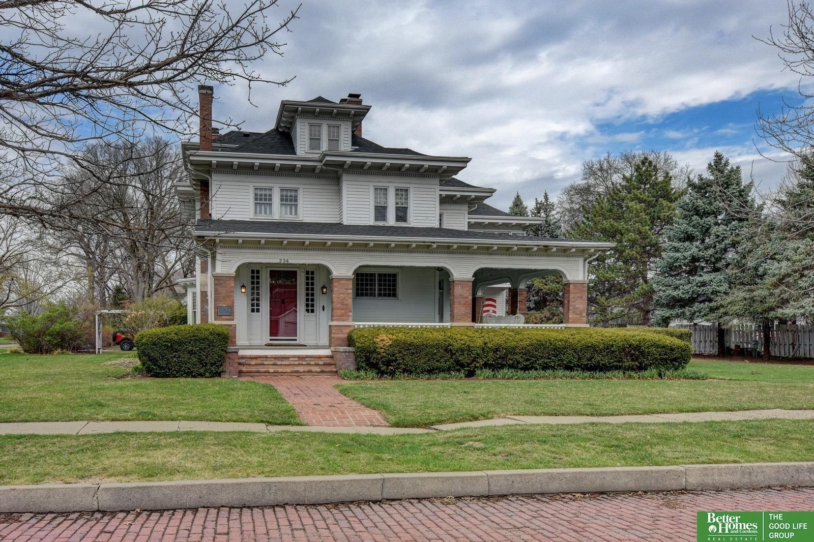 Single Family 6BR 8BA - 234 W 10th Street, Fremont, NE