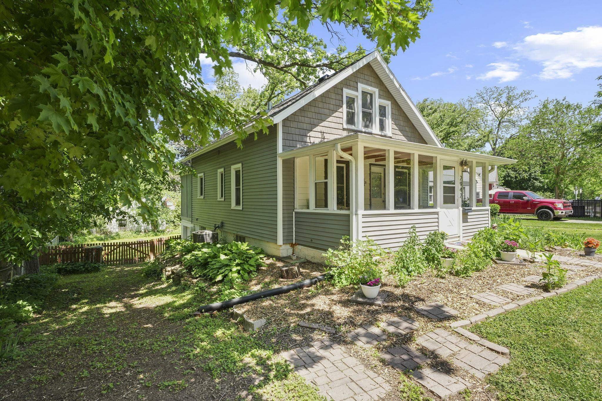 Single Family 3BR 2BA - 2942 Bluff Street, Madison, WI