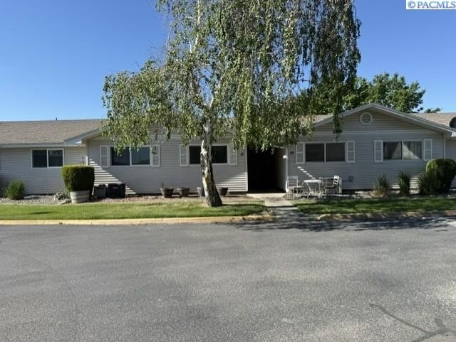 Condo 2BR 1BA - 4203 #11 W Kennewick Ave., Kennewick, WA
