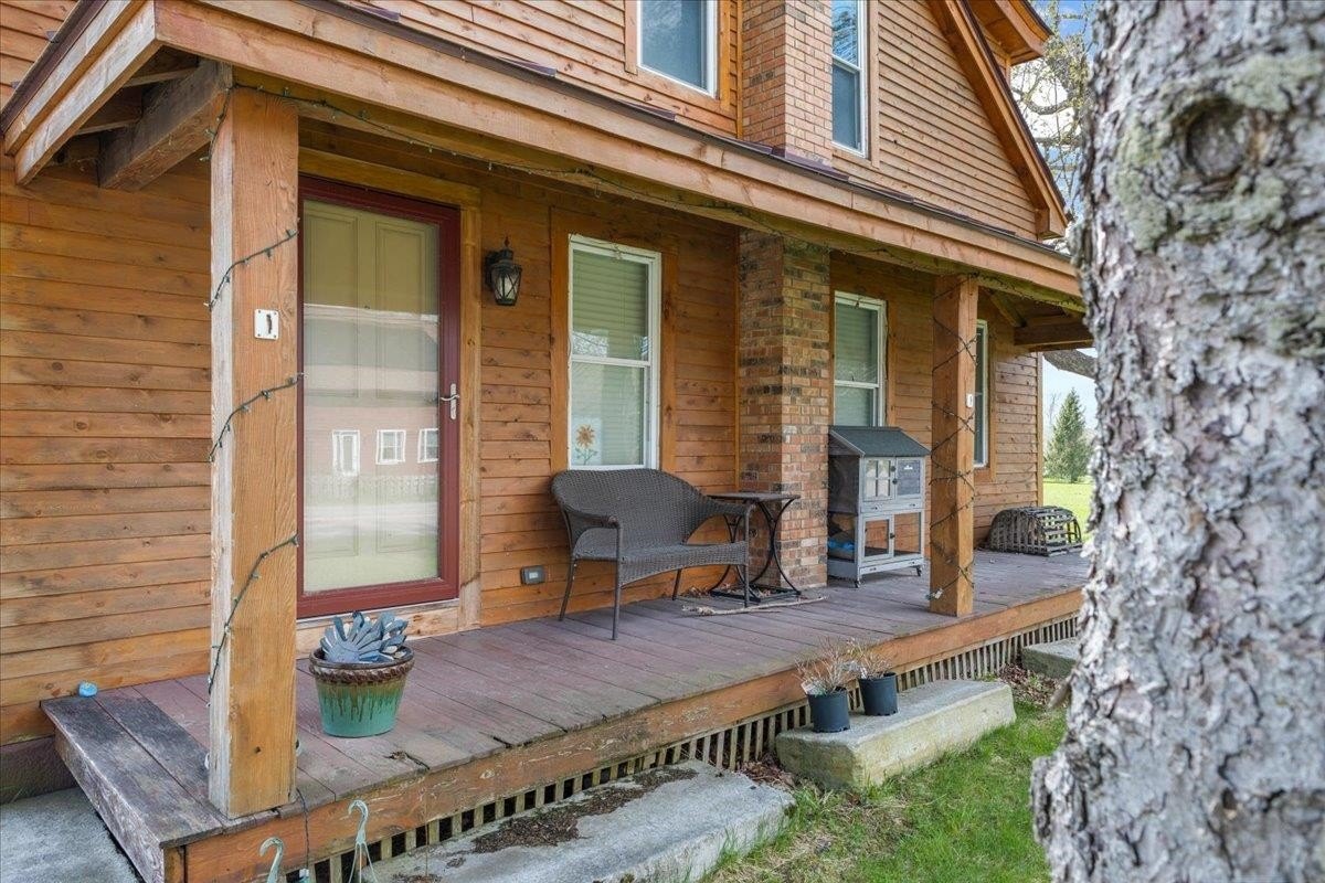 Single Family 4BR 2BA - 198 River Road, Underhill, VT