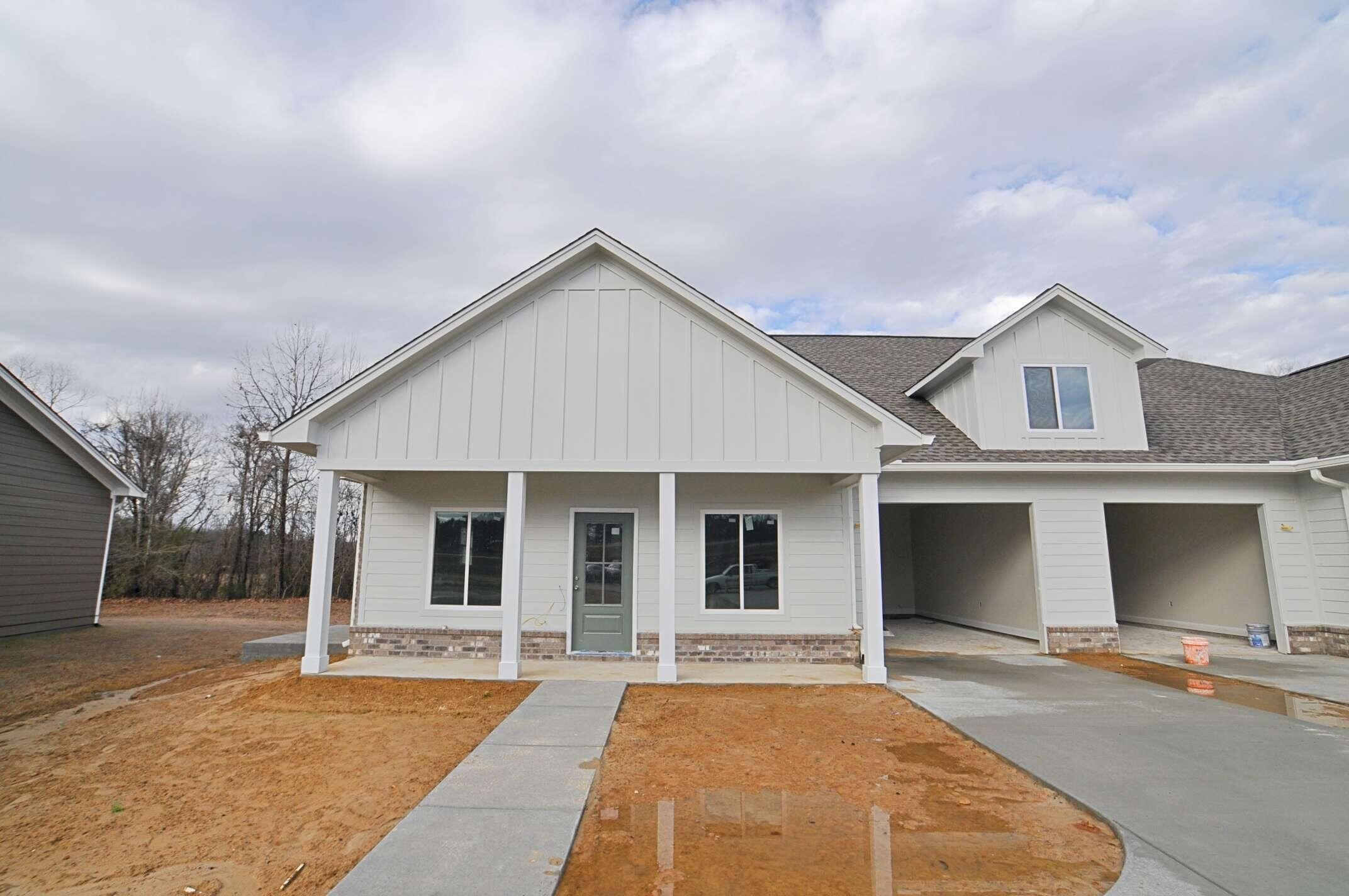 Single Family 3BR 2BA - 181 Willowbrook, Saltillo, MS