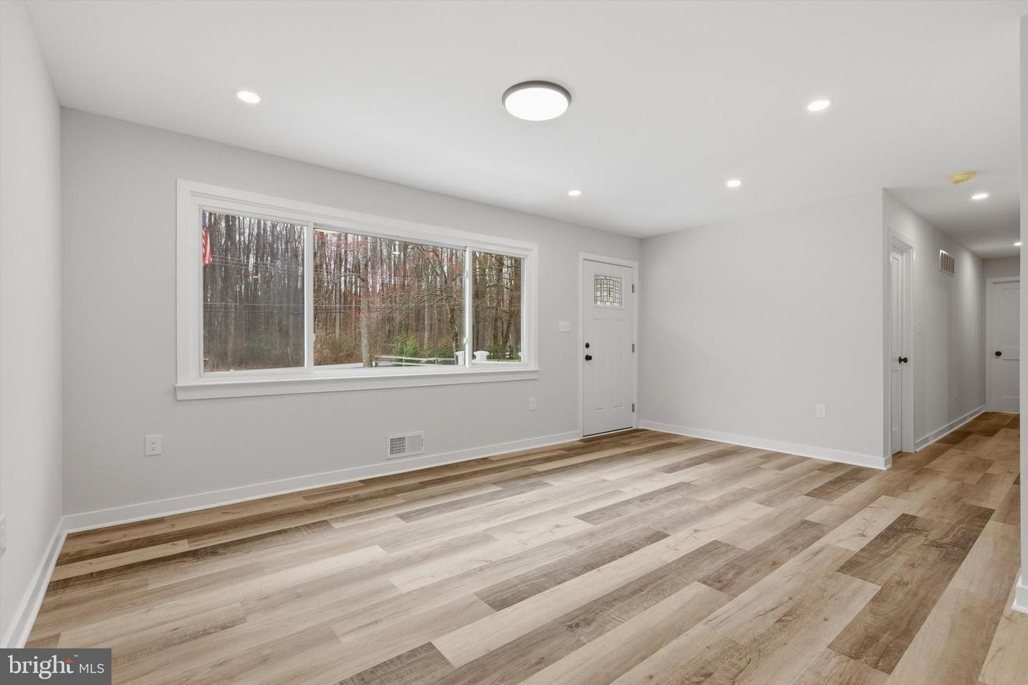 Single Family 3BR 2BA - 7258 FOREST AVE, HANOVER, MD