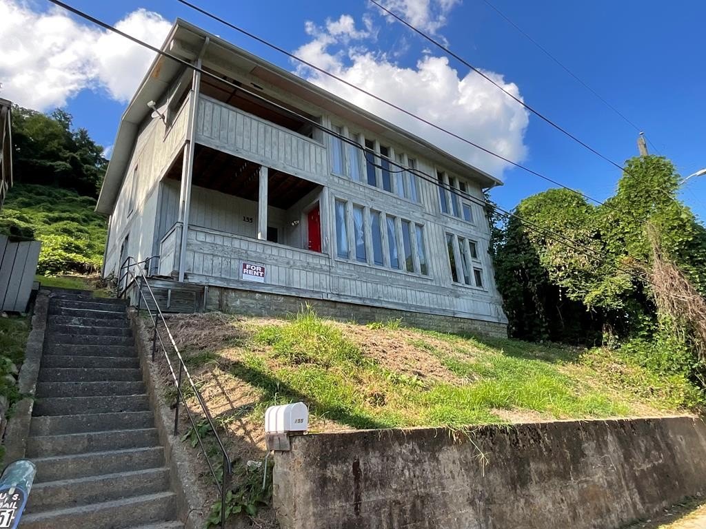 Single Family 3BR 3BA - 155 Jefferson Street, Pikeville, KY