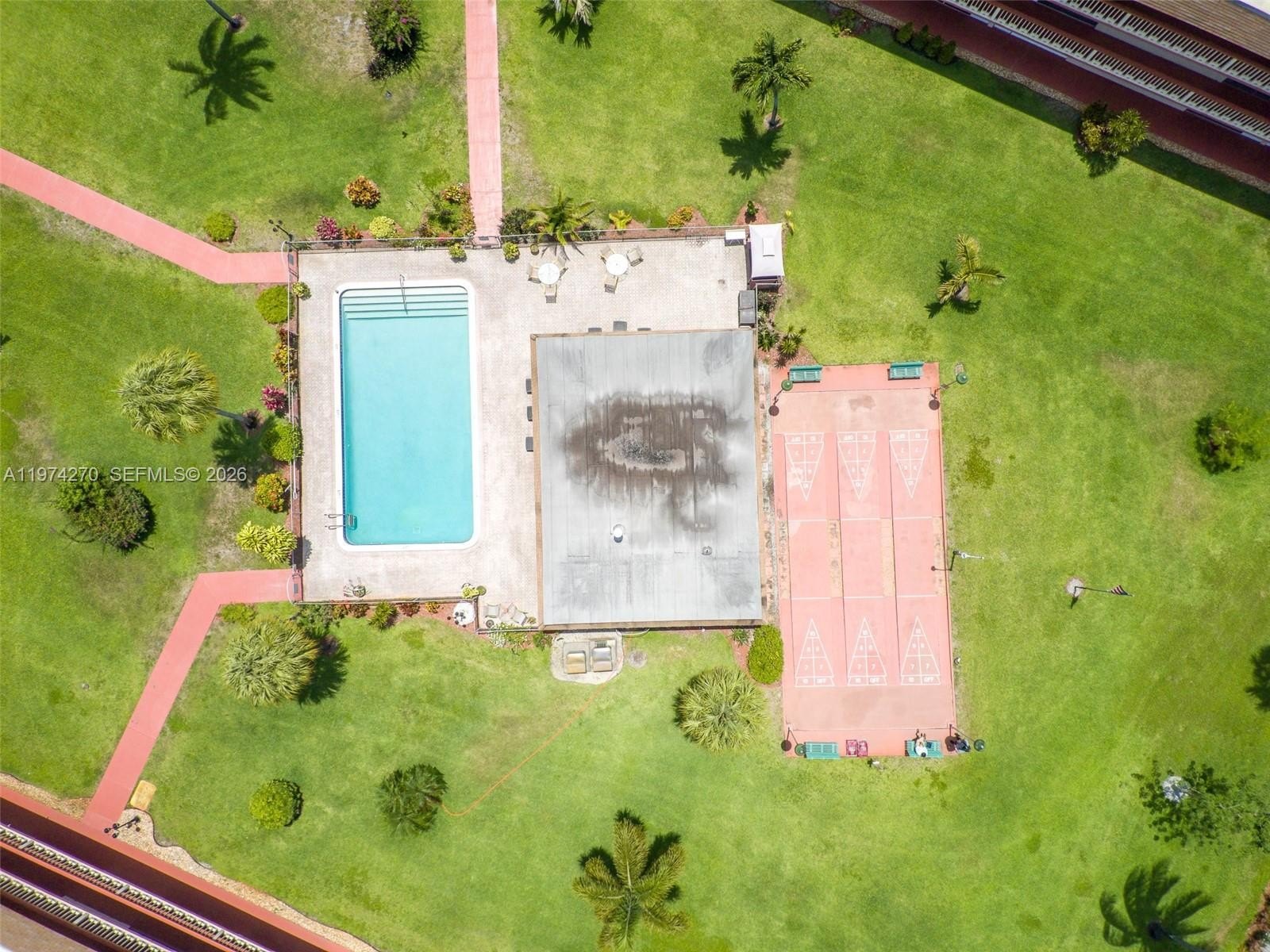 Condo 2BR 2BA - 5300 Washington St, Hollywood, FL