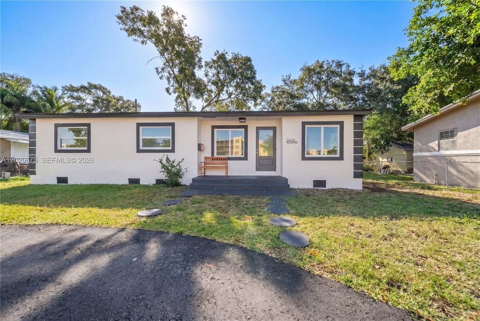 Single Family 3BR 2BA - 2440 NW 31st Ave, Fort Lauderdale, FL