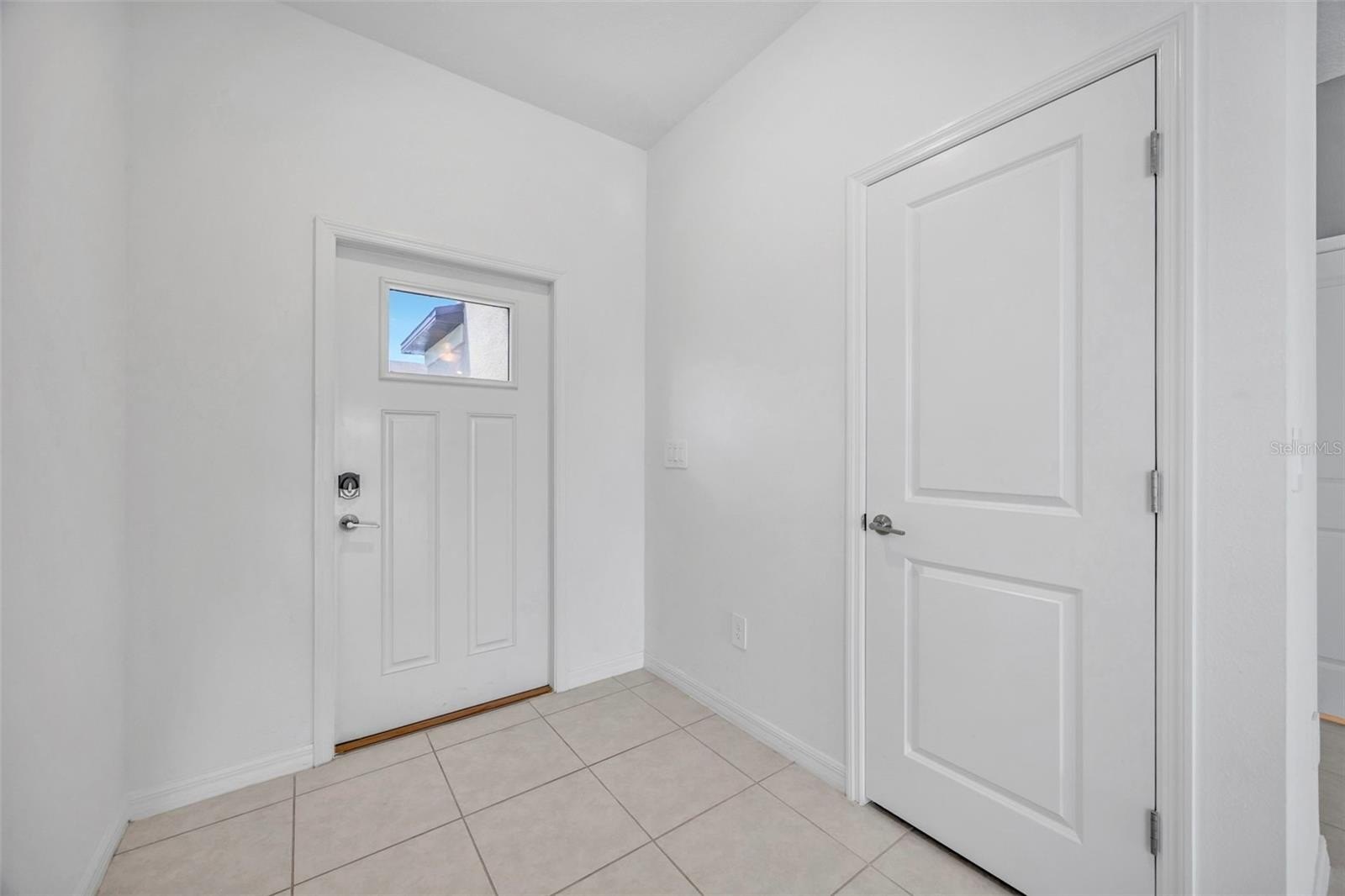 2524 SUNRAY VENUS Way  