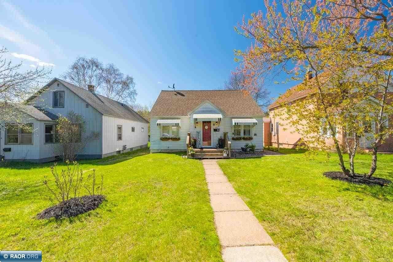 Single Family 3BR 1BA - 1107 Douglas Ave, Eveleth, MN