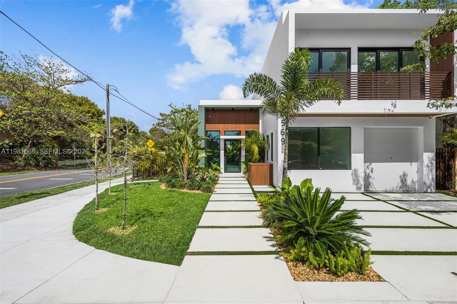 Single Family 5BR 5BA - 569 NW 44th St, Miami, FL