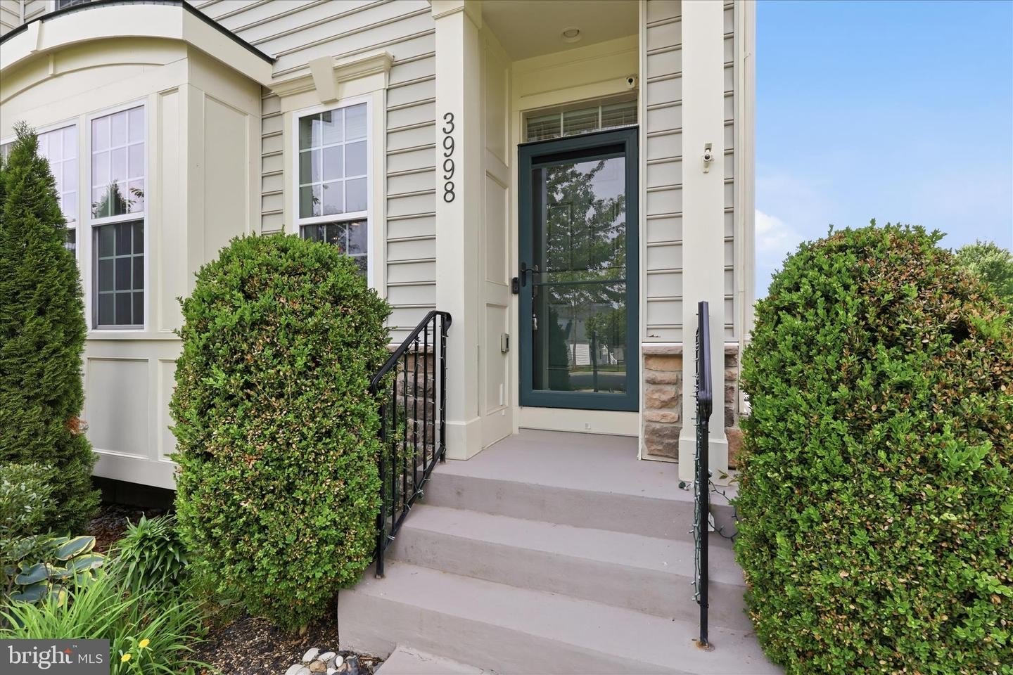 Single Family 3BR 4BA - 3998 BRAIDWOOD DR N, FREDERICK, MD