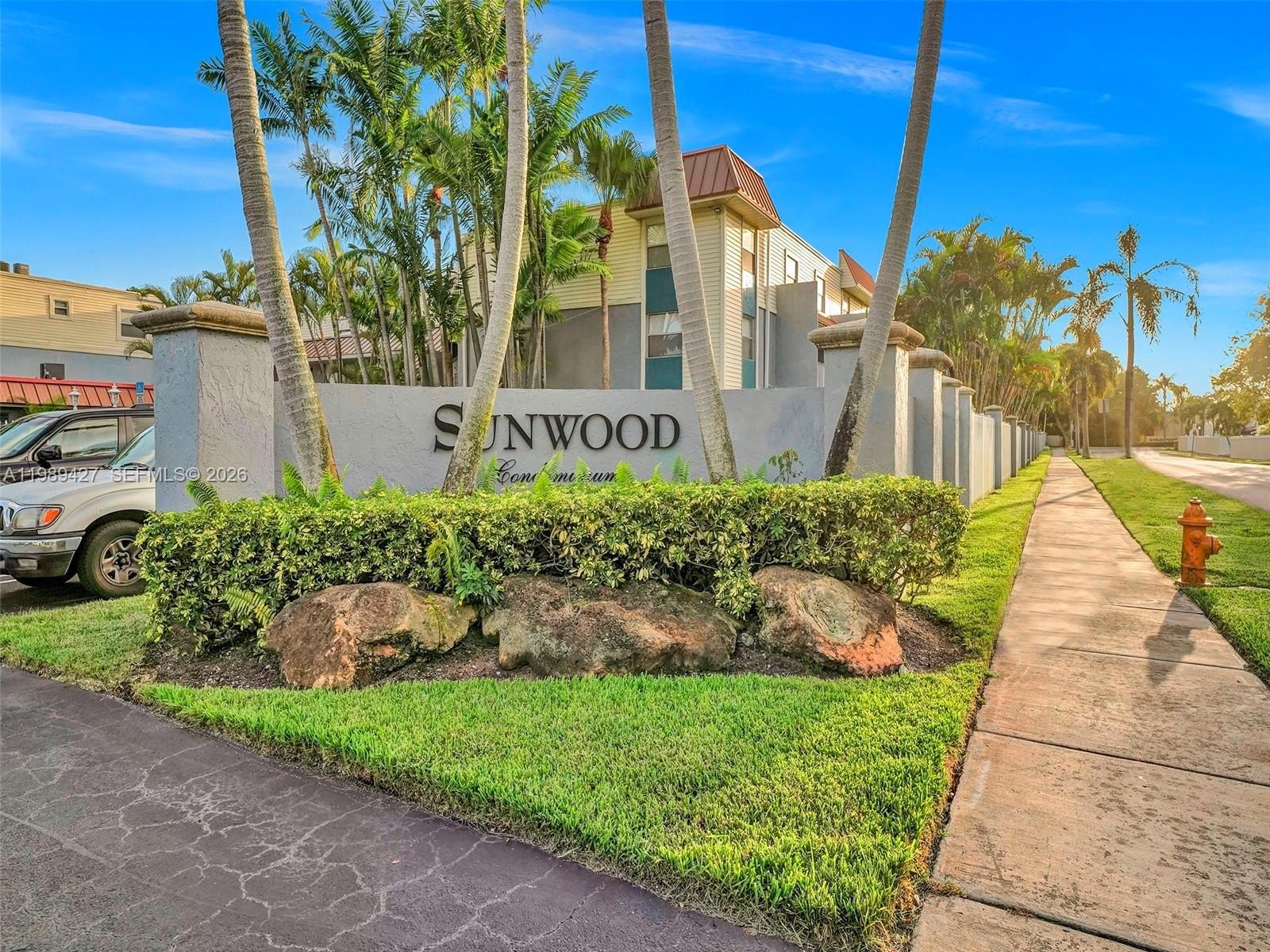 Condo 2BR 2BA - 4600 SW 67th Ave, Miami, FL