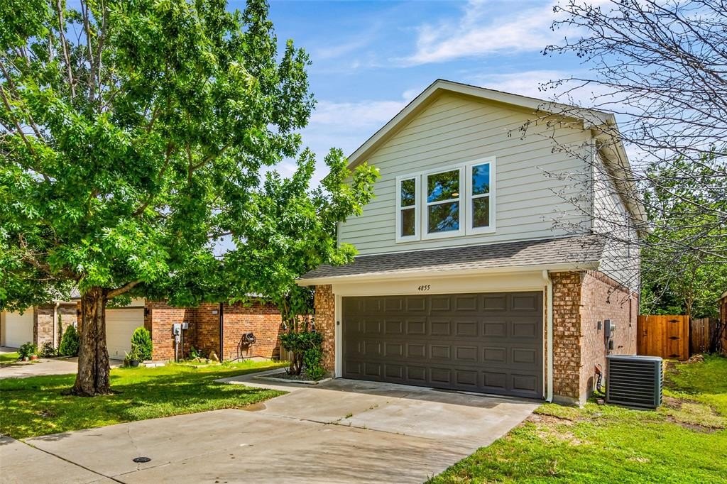 Single Family 4BR 3BA - 4855 Waterford Drive, Fort Worth, TX