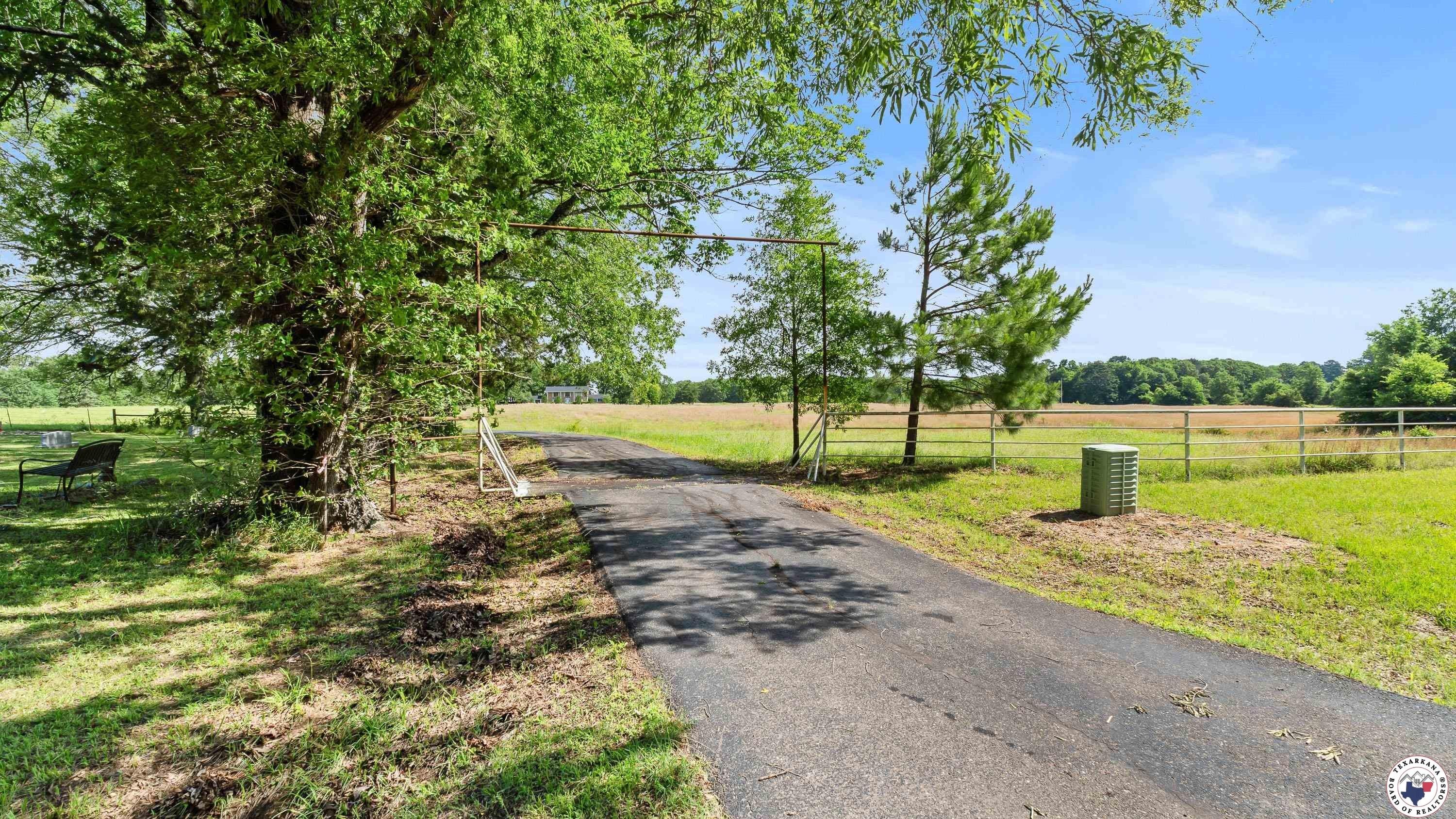 Single Family 3BR 3BA - 6128 Farm Road 1840, New Boston, TX