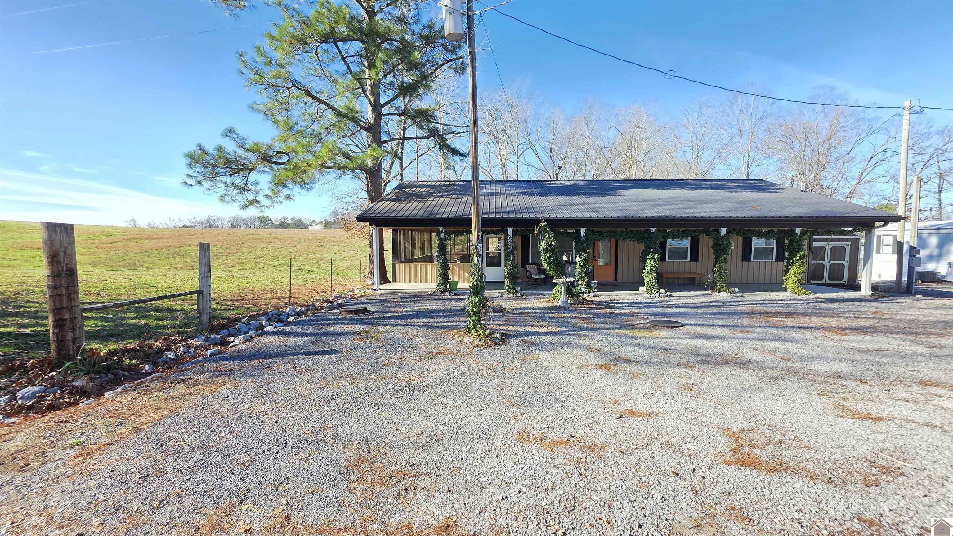 Single Family 3BR 2BA - 415 Beasley Road, Hardin, KY