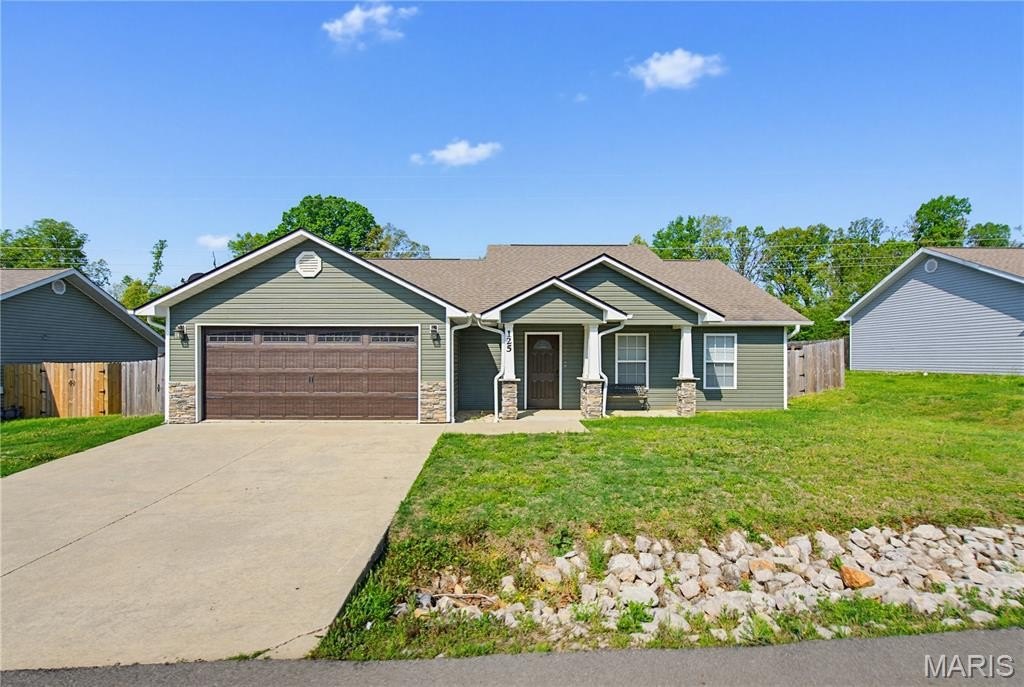 Single Family 3BR 2BA - 125 Perseverance Drive, Poplar Bluff, MO