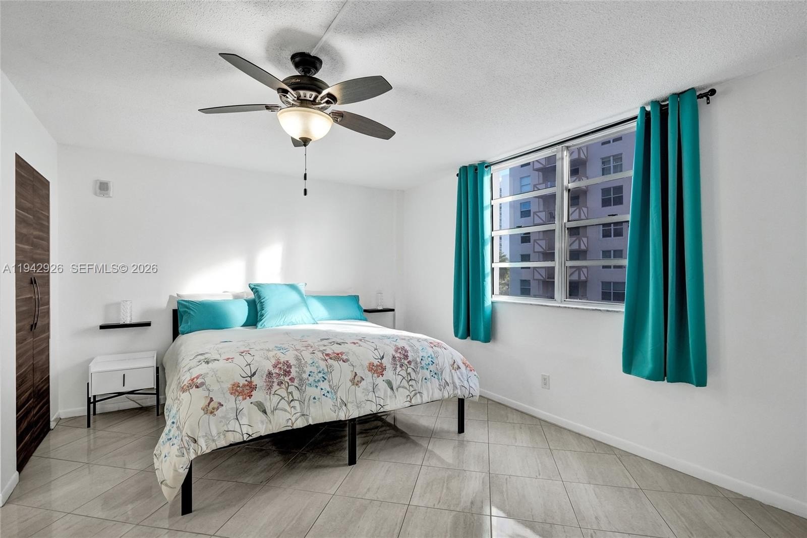 Condo 1BR 2BA - 1849 S Ocean Dr, Hallandale Beach, FL