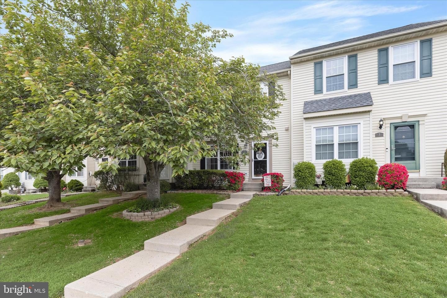 Single Family 3BR 3BA - 5 GUNFALLS GRTH, NOTTINGHAM, MD