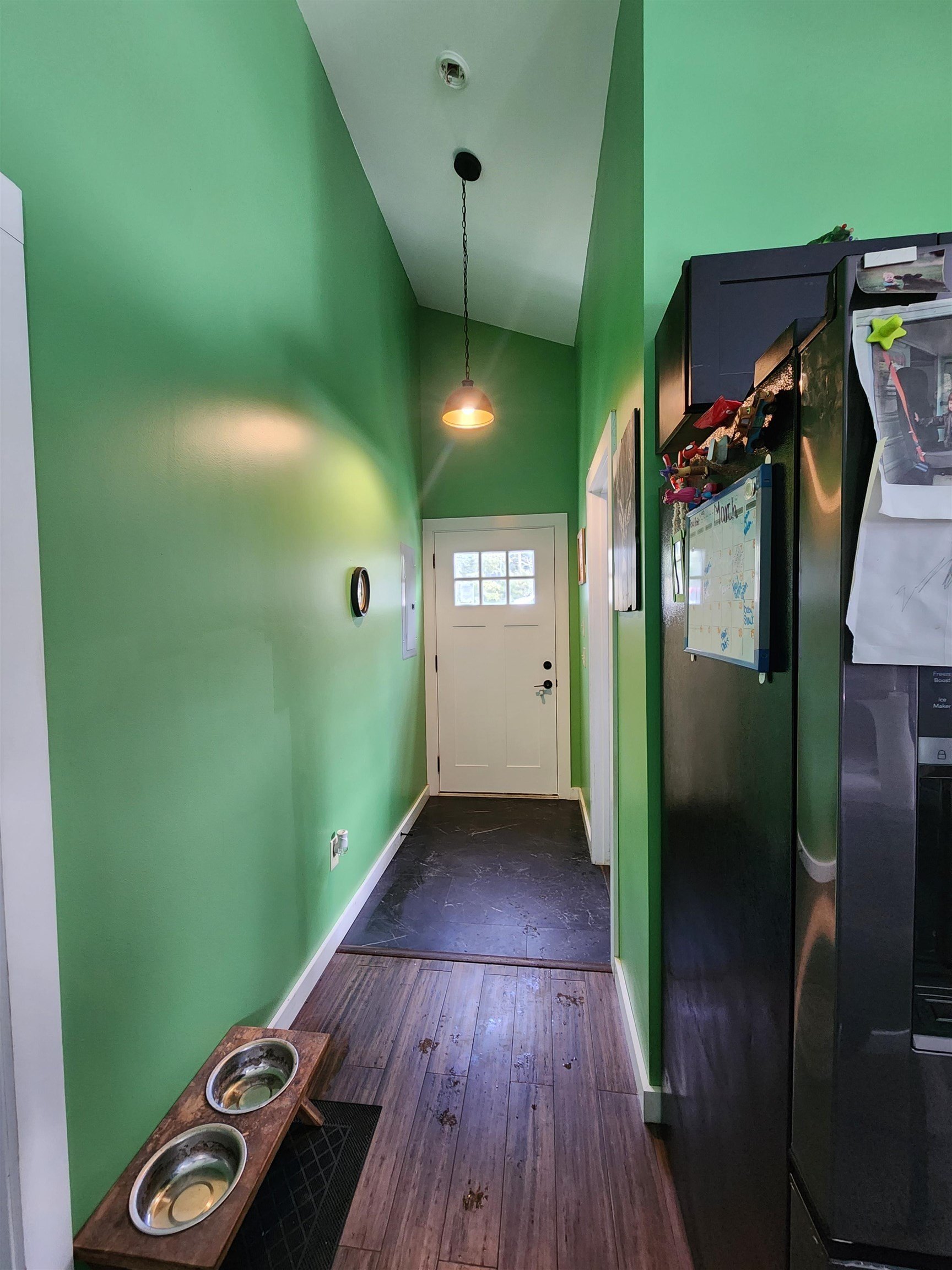 Single Family 2BR 3BA - 237 N Bennington Road, Bennington, NH