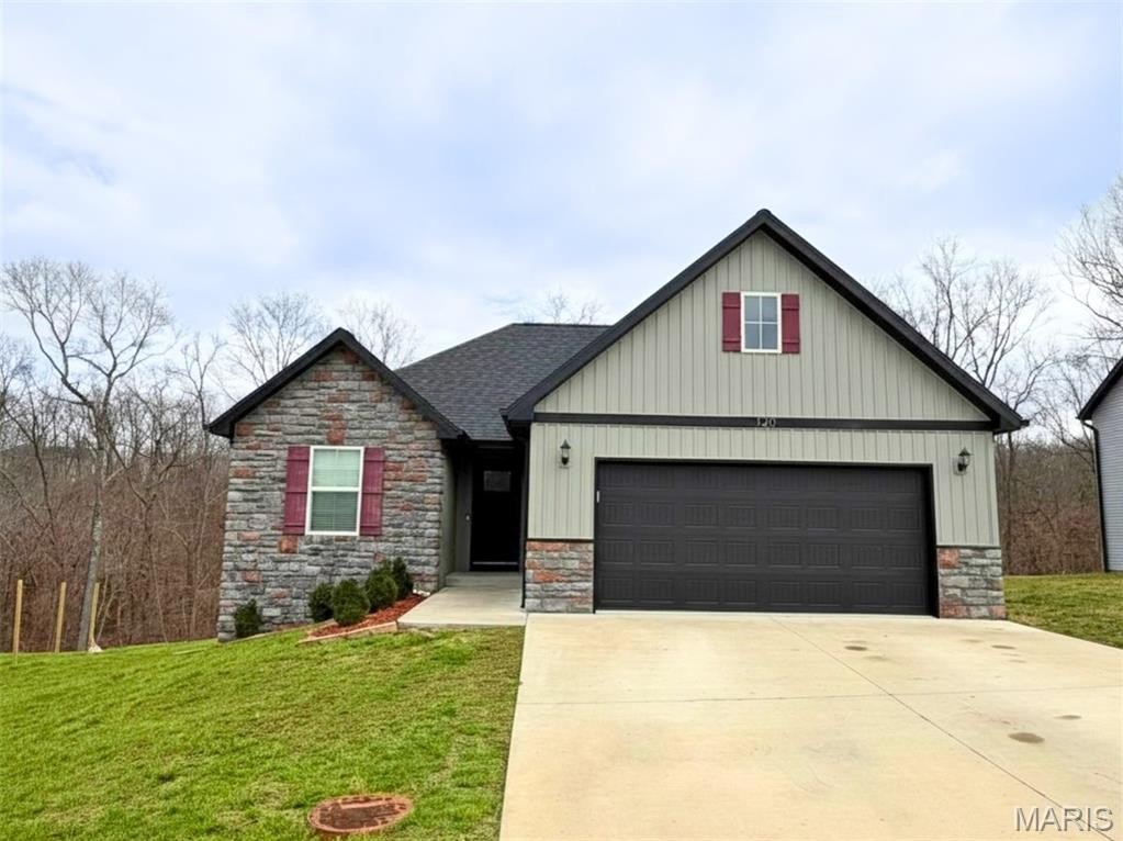 Single Family 5BR 3BA - 120 Alice Drive, Waynesville, MO