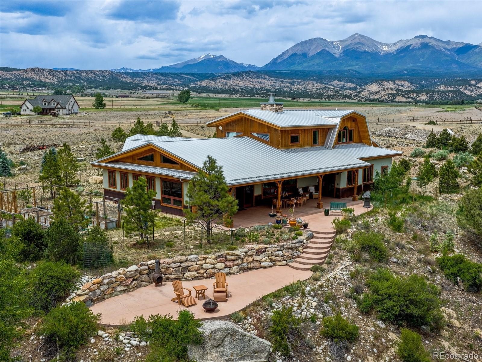 Single Family 3BR 4BA - 9699 County Road 163, Salida, CO