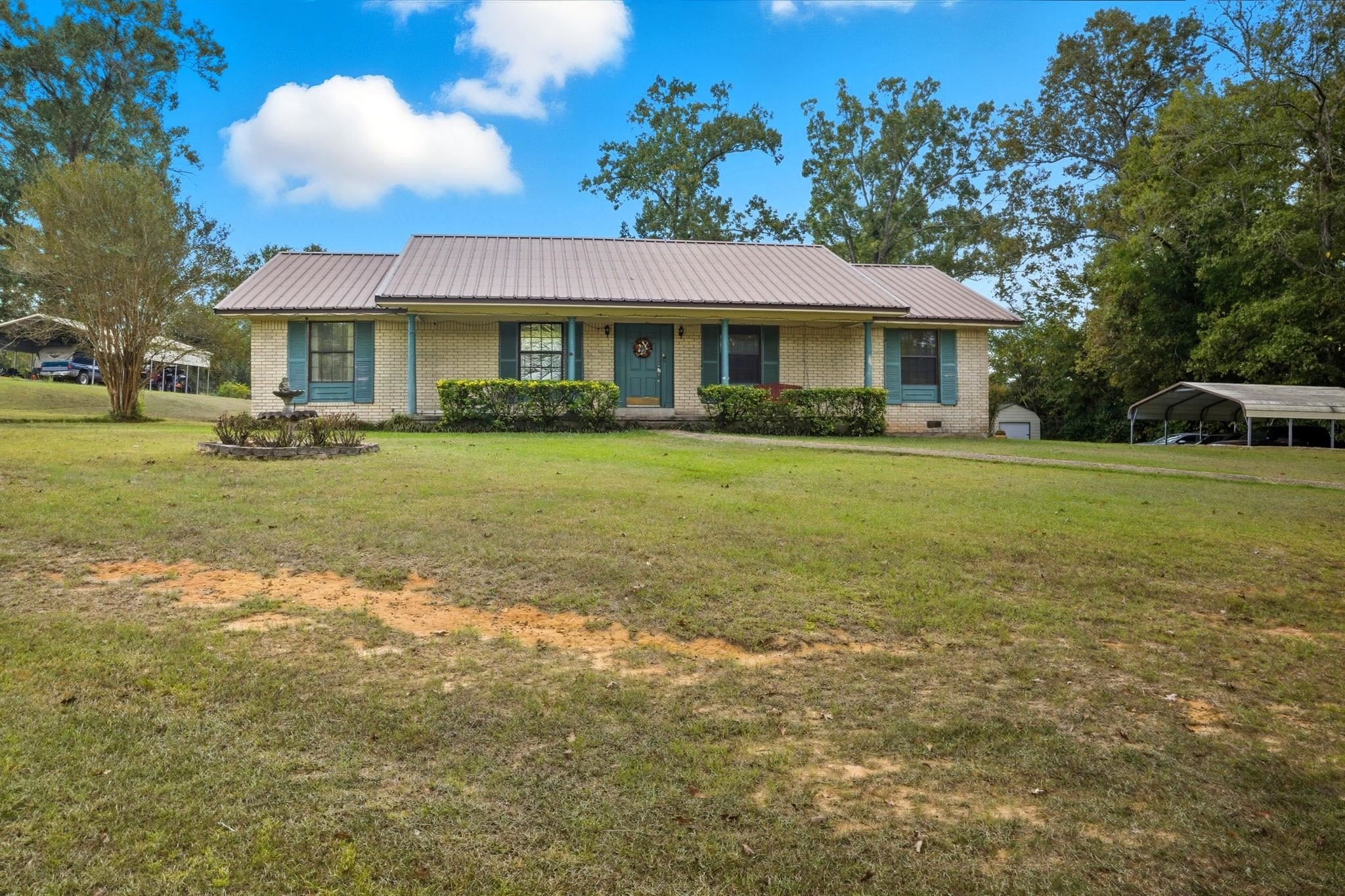 8203 W Hwy 190  