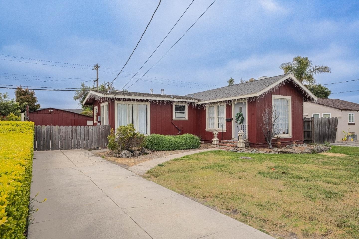 Single Family 2BR 1BA - 50 Katherine AVE, SALINAS, CA