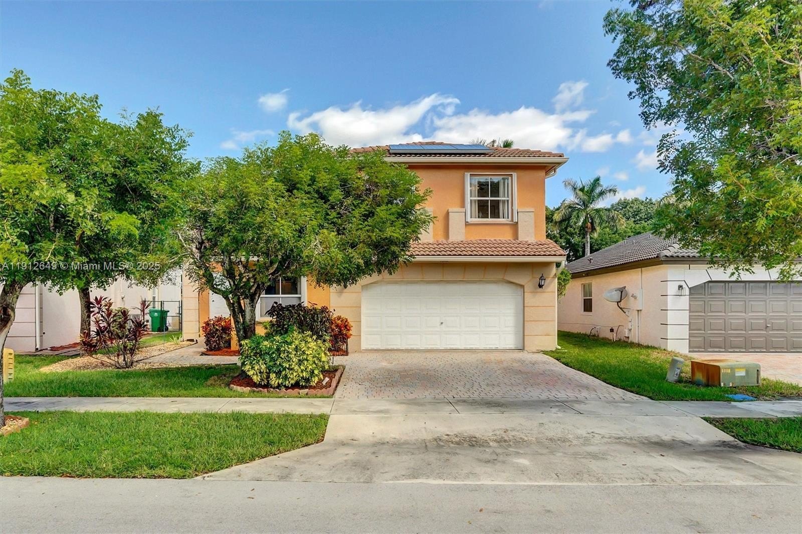 Single Family 4BR 3BA - 13117 SW 49th Ct, Miramar, FL