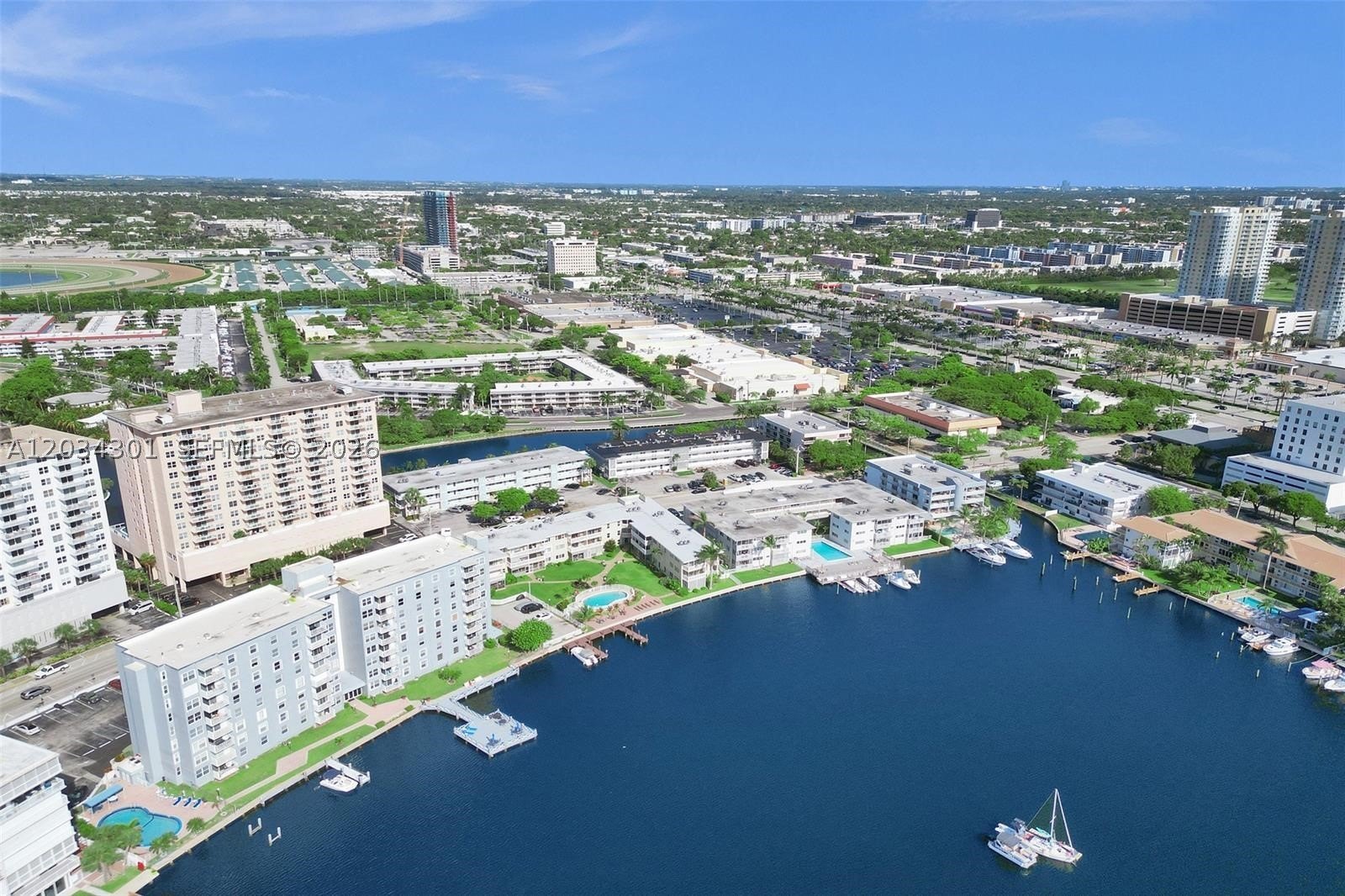 Condo 2BR 2BA - 430 Golden Isles Dr, Hallandale Beach, FL