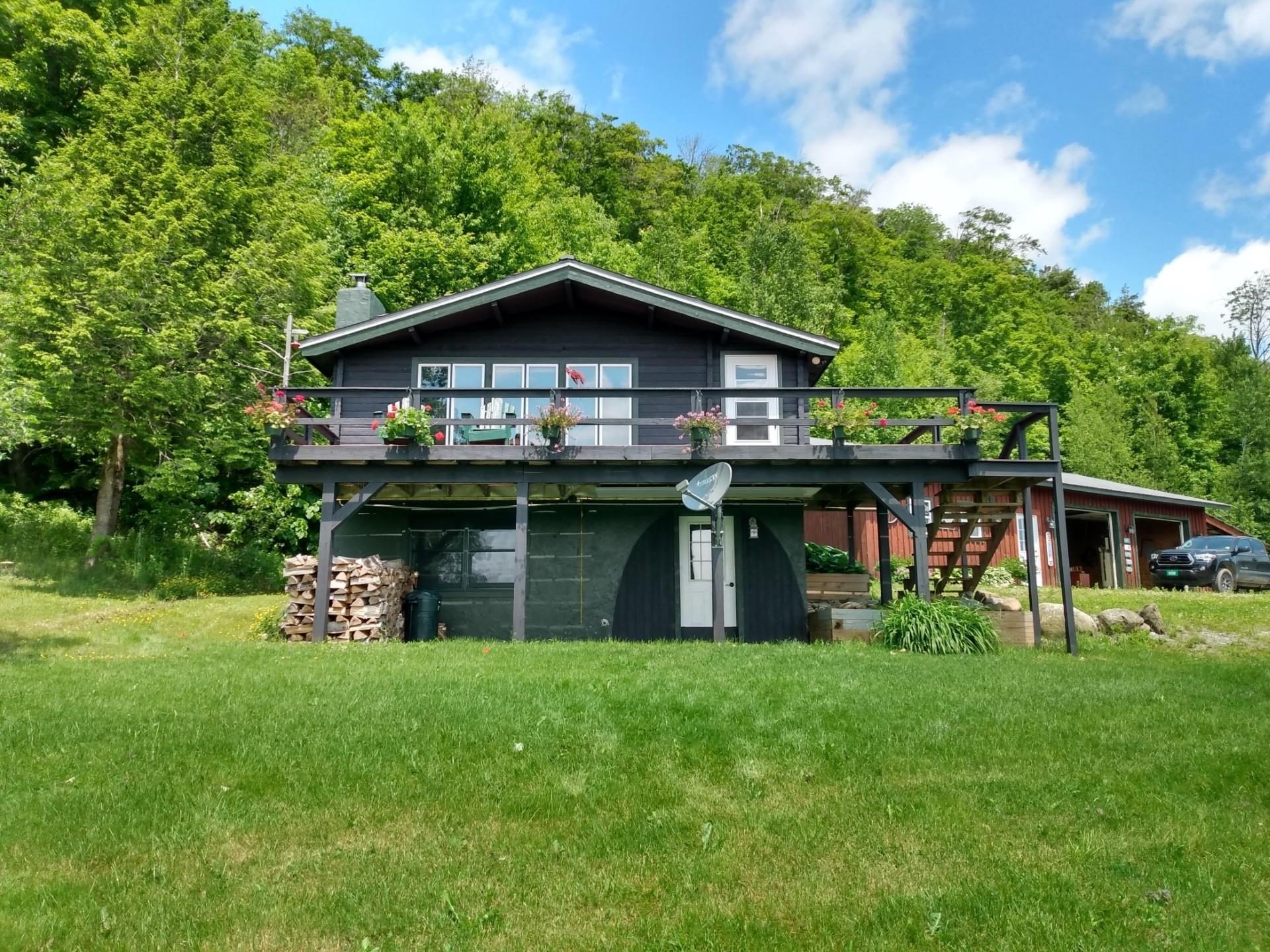 Single Family 3BR 2BA - 311 Wightman Hill Road, Richford, VT
