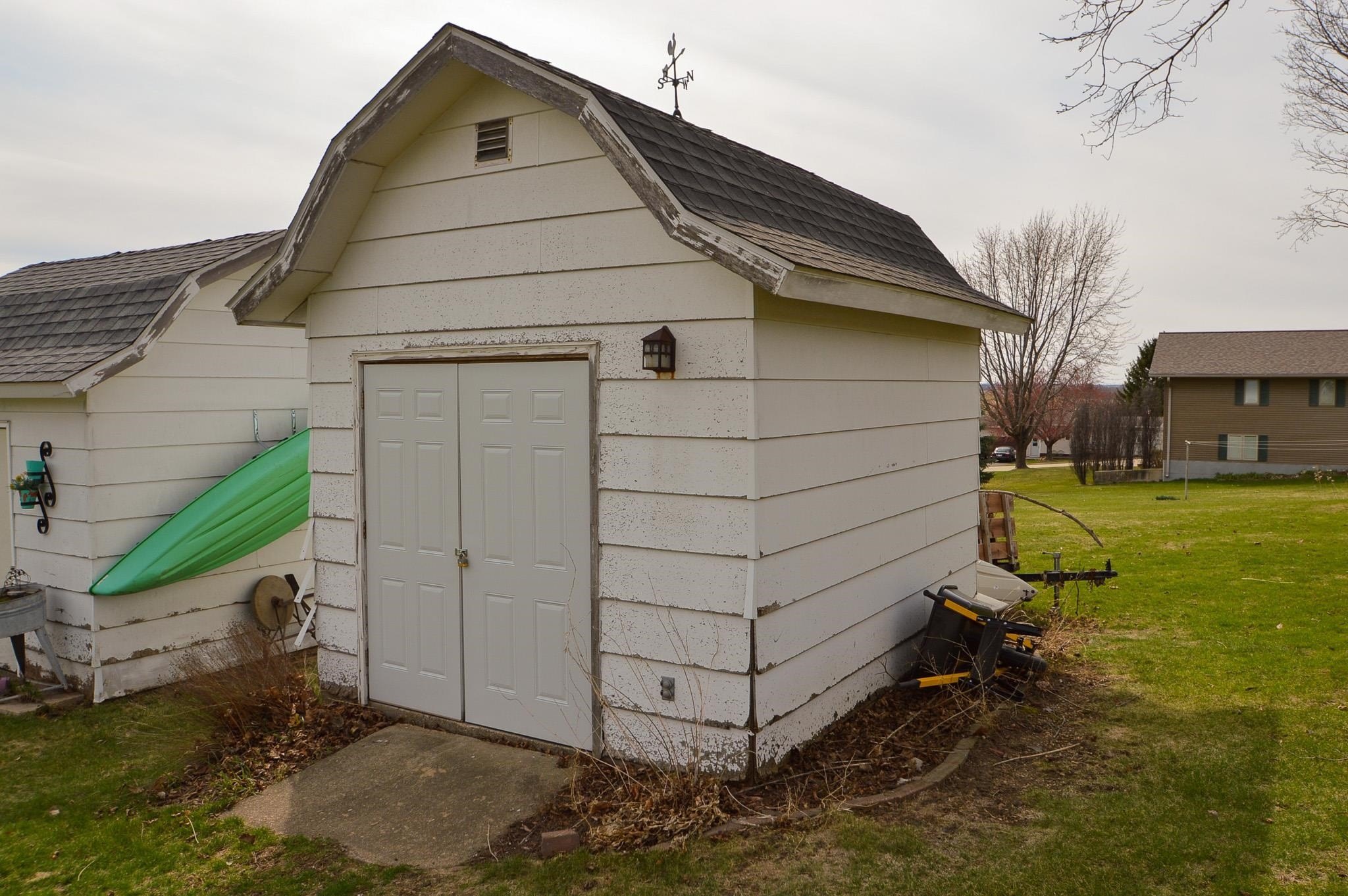 Single Family 2BR 1BA - 517 High Street, Highland, WI