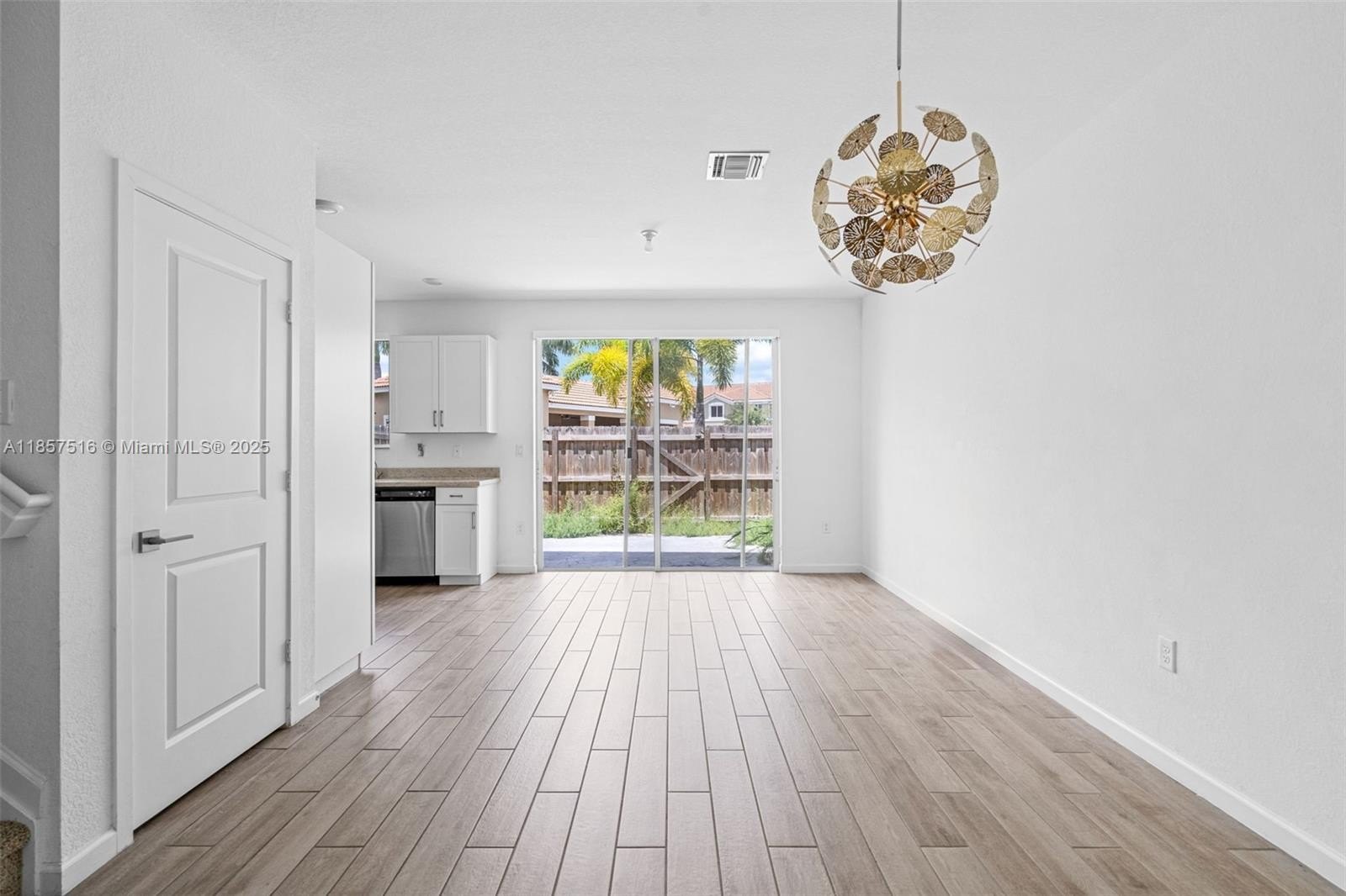 Single Family 3BR 3BA - 2431 SE 10th Ct, Homestead, FL