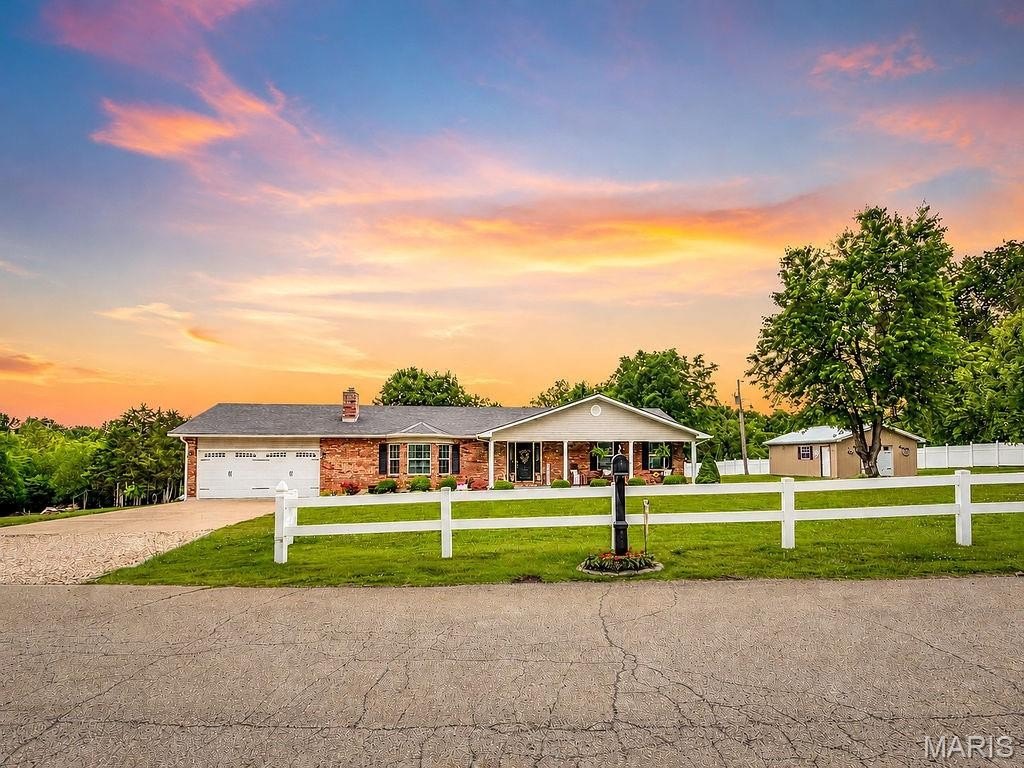 Single Family 3BR 2BA - 5954 Hulsey Road, Park Hills, MO