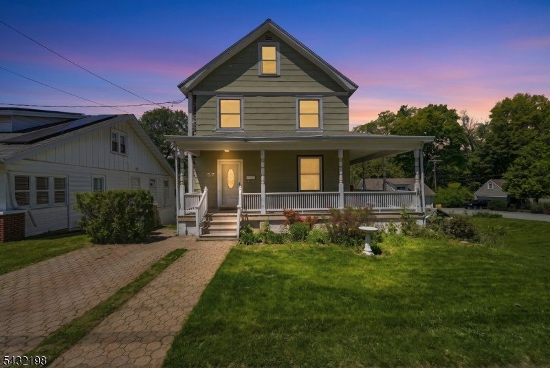 Single Family 4BR 1BA - 57 Rockaway Ave, Rockaway Boro, NJ