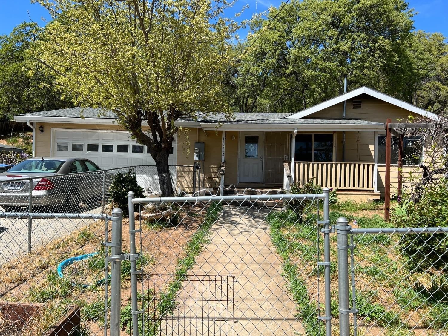 Single Family 3BR 2BA - 12902 E Highway 20, Clearlake Oaks, CA