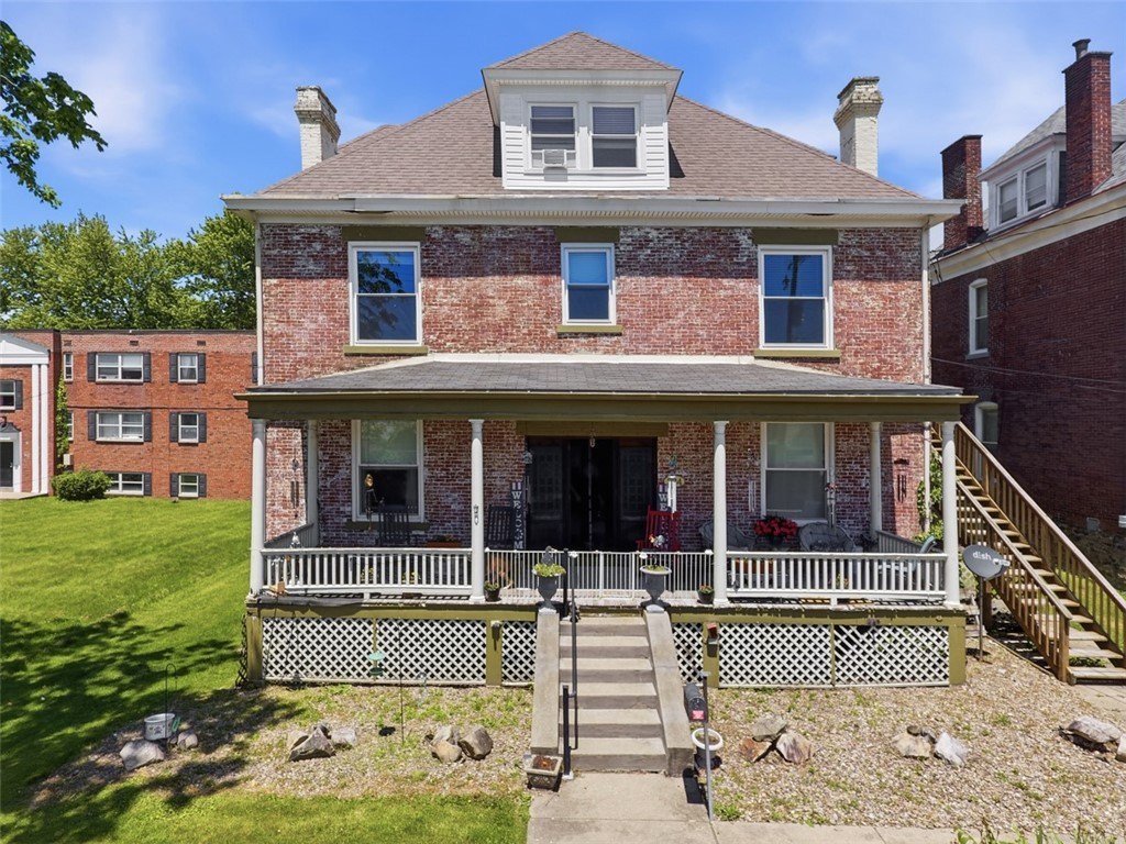 Triplex - 224 W College St, Canonsburg, PA