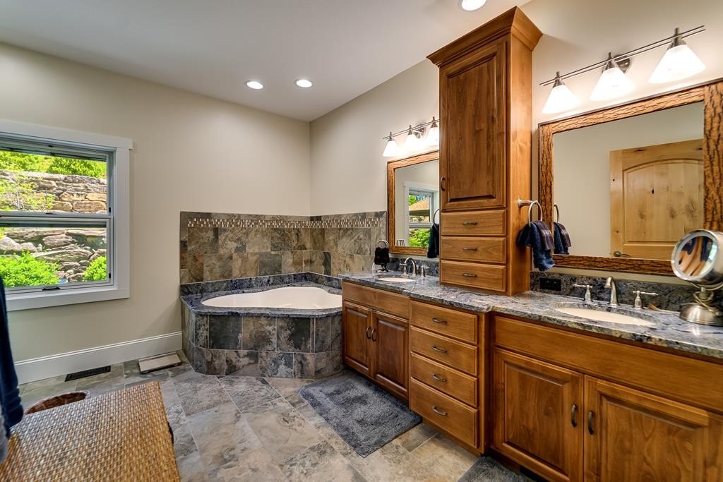 Other 3BR 5BA - 197 Mountain Whispers Drive, Franklin, NC