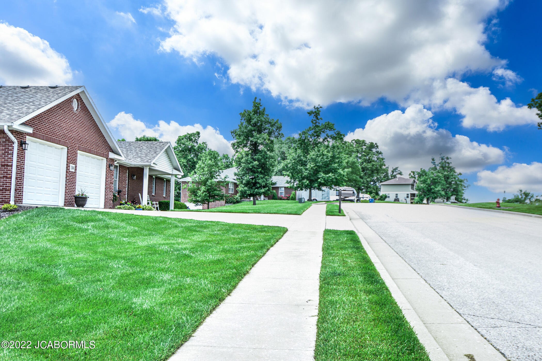 3411 CODY Dr  
