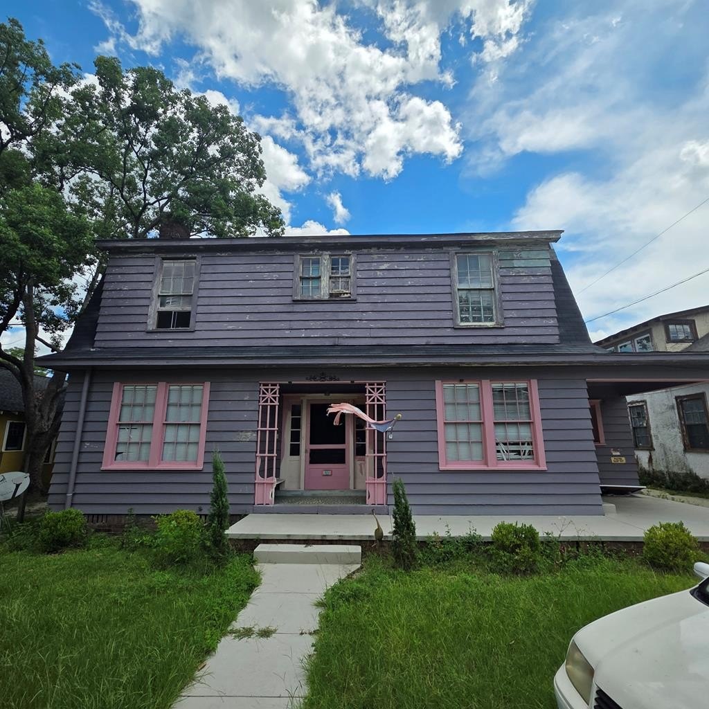 503 Troup St  