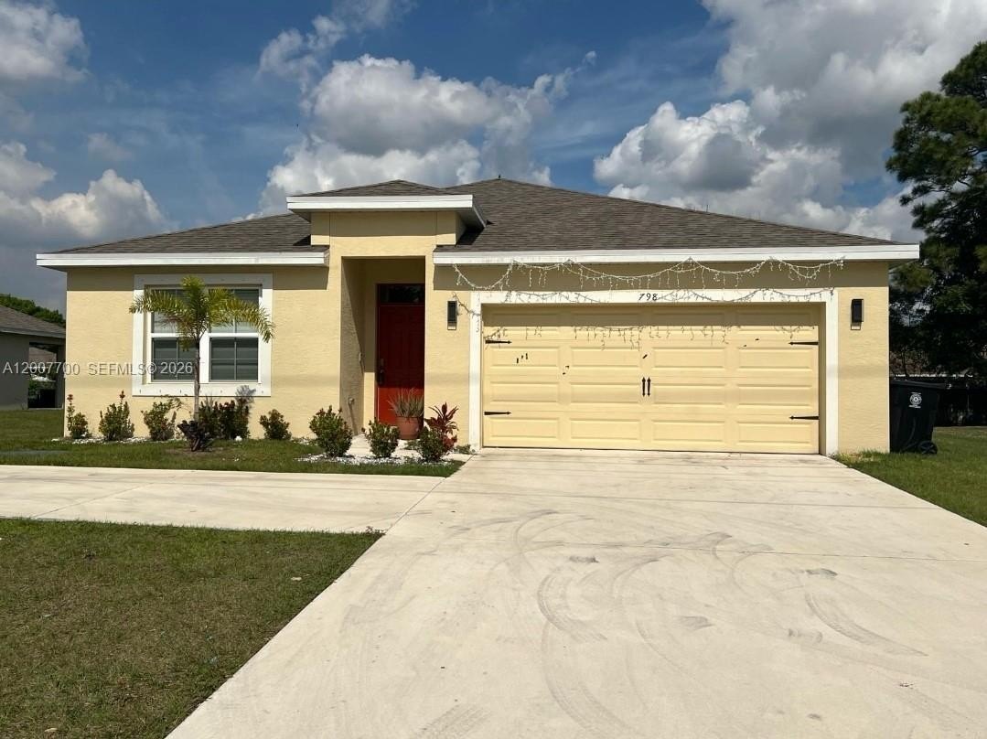 Single Family 4BR 2BA - 798 NW Bayshore Blvd, Port St. Lucie, FL