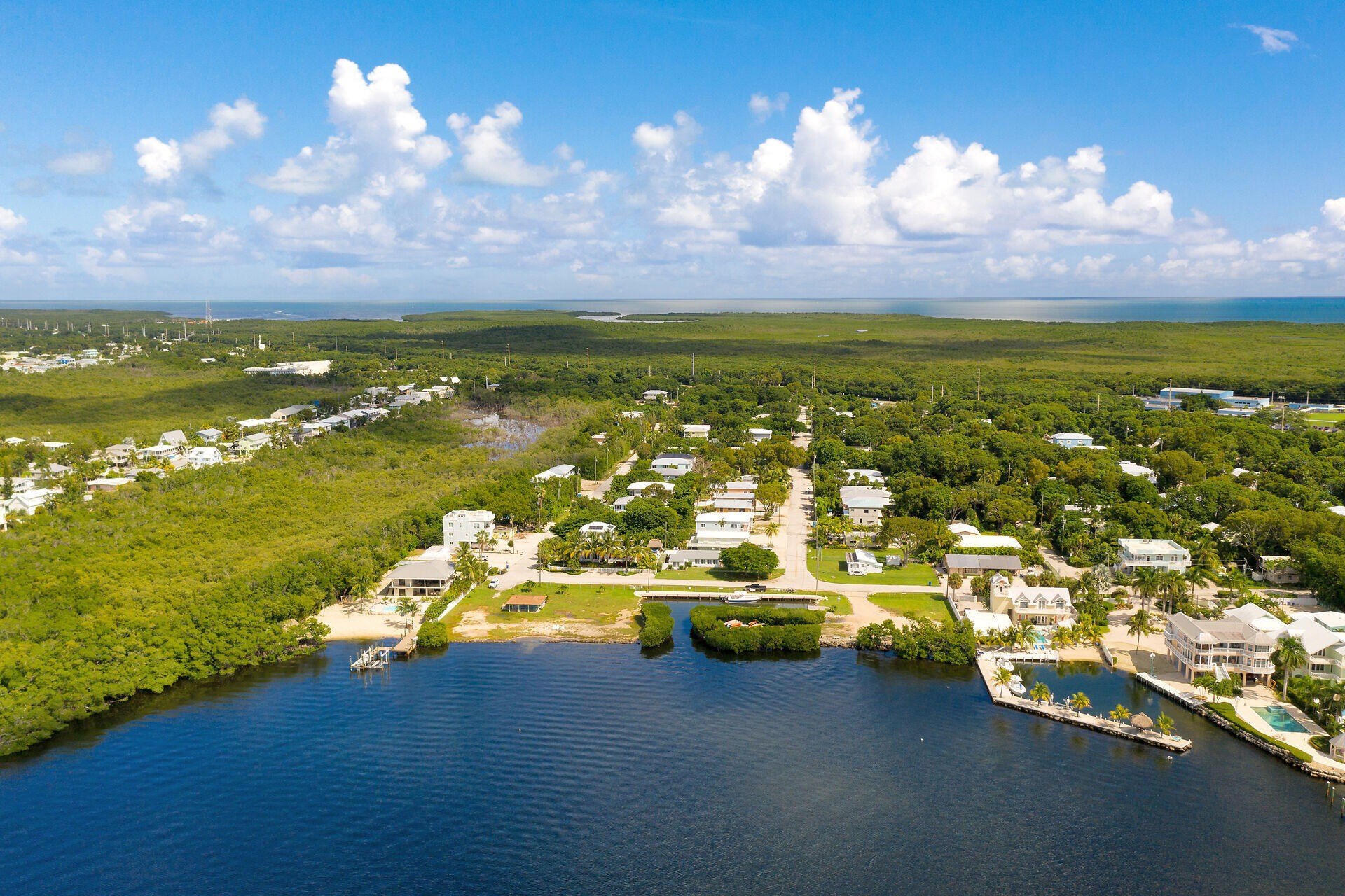 Single Family 2BR 2BA - 14 Bonita Avenue, Key Largo, FL