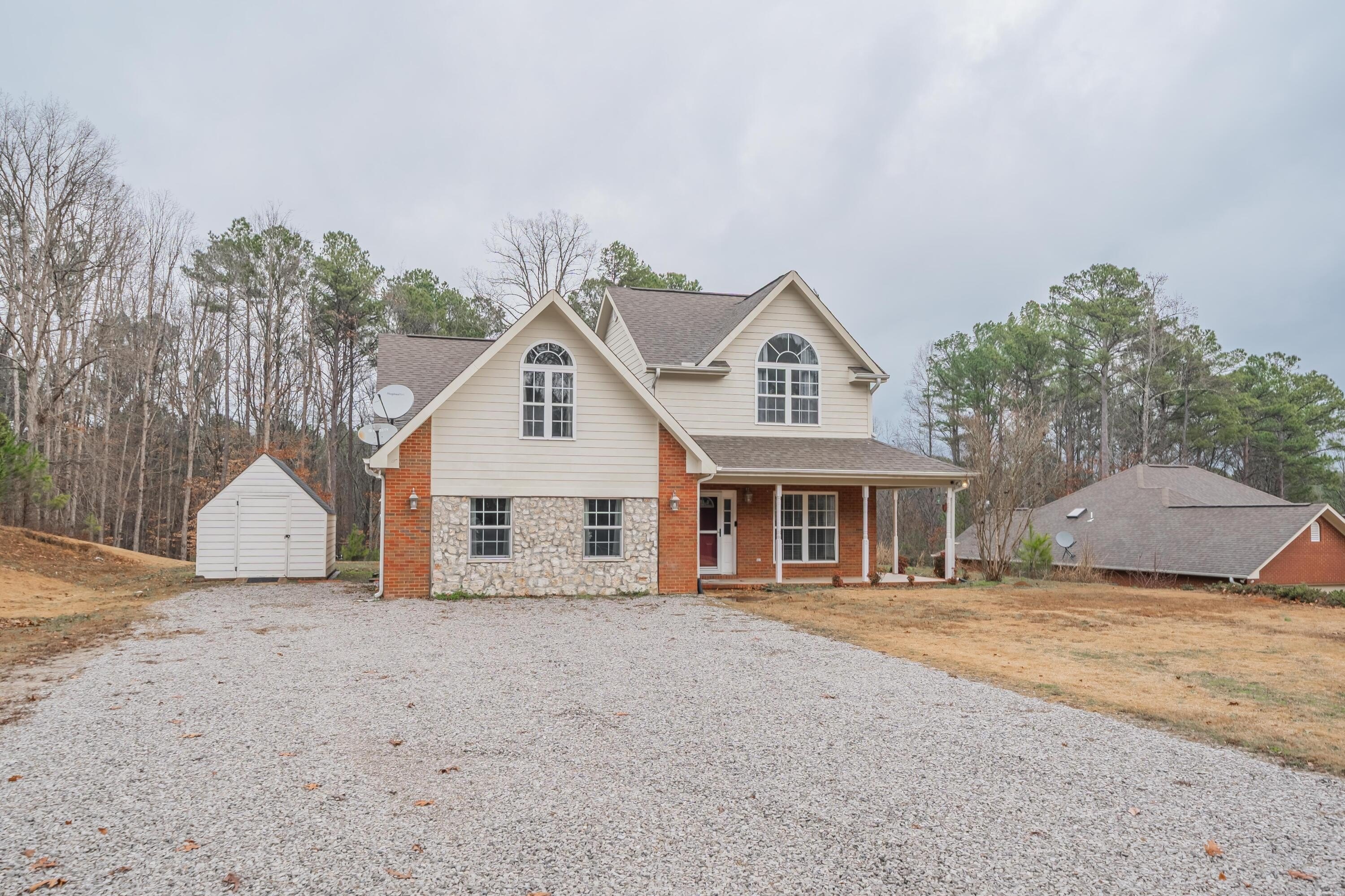 Single Family 4BR 3BA - 459 County Road 321, Iuka, MS
