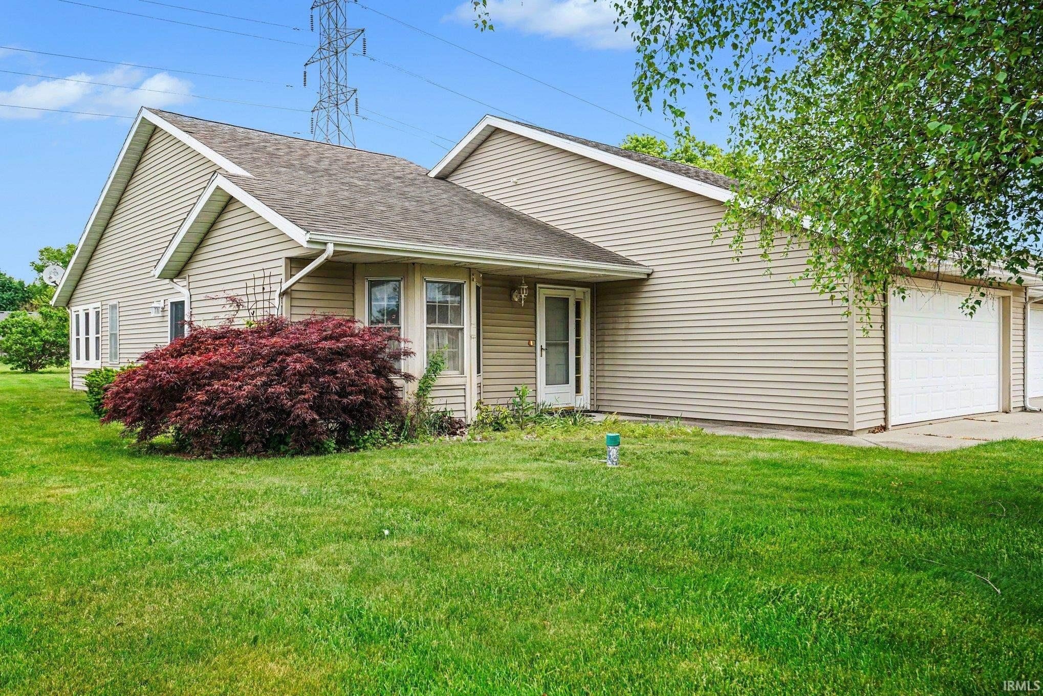 Single Family 2BR 2BA - 27425 Bison Ridge, Elkhart, IN