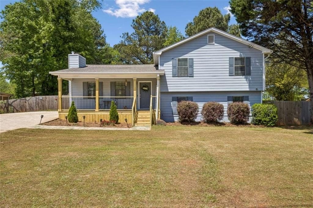 Single Family 4BR 3BA - 1492 Sir Knights Way, Lawrenceville, GA