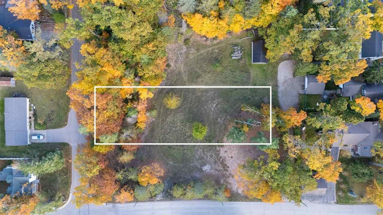 Single Family - 0000 #3 Summit, Harbor Springs, MI