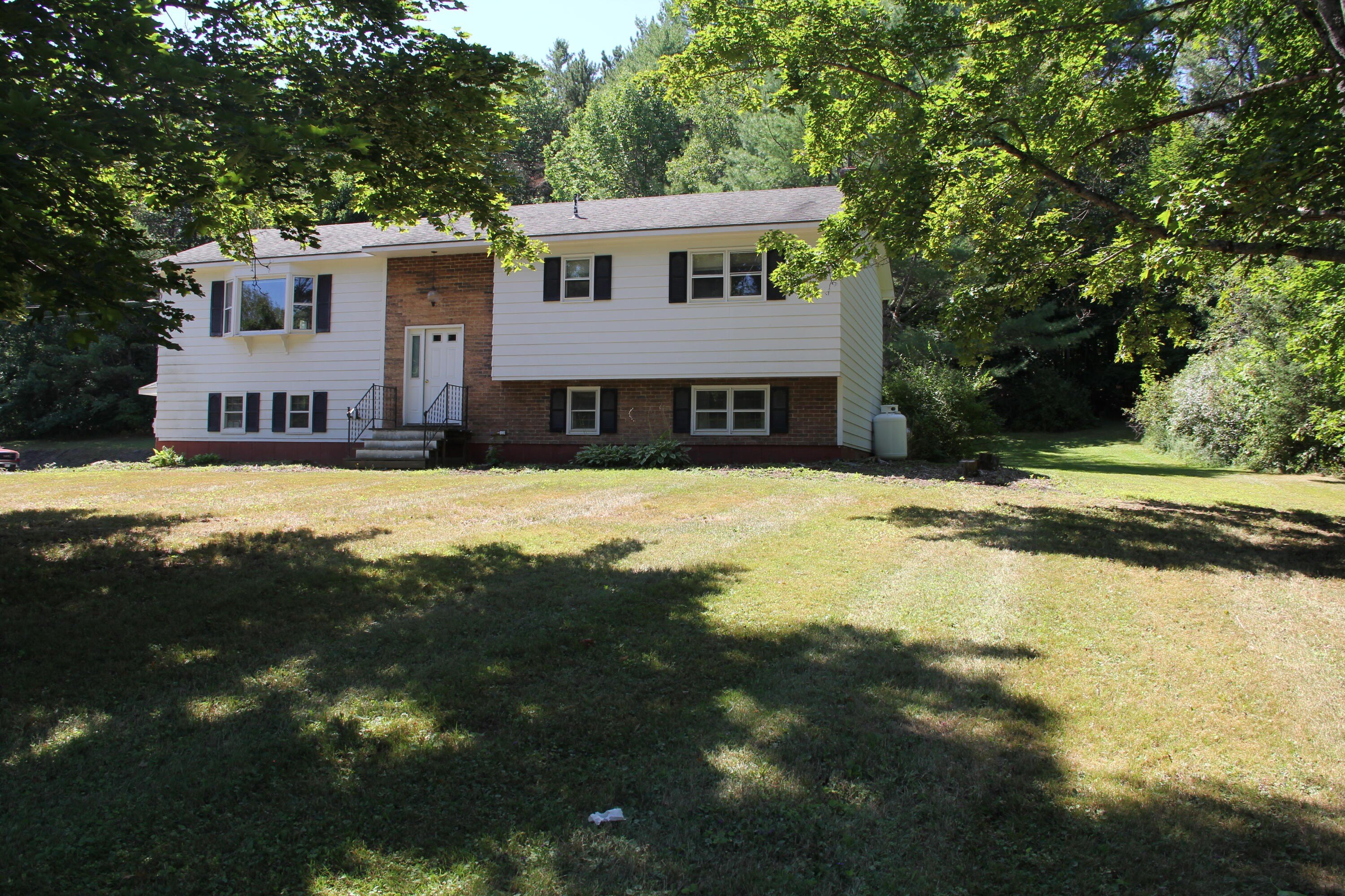 Single Family 3BR 2BA - 445 Waterville Road, Skowhegan, ME