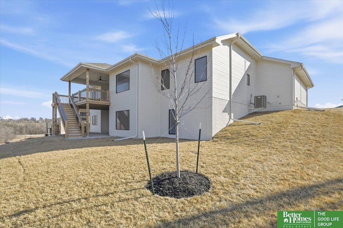 Single Family 5BR 3BA - 5526 N 213th Street, Elkhorn, NE