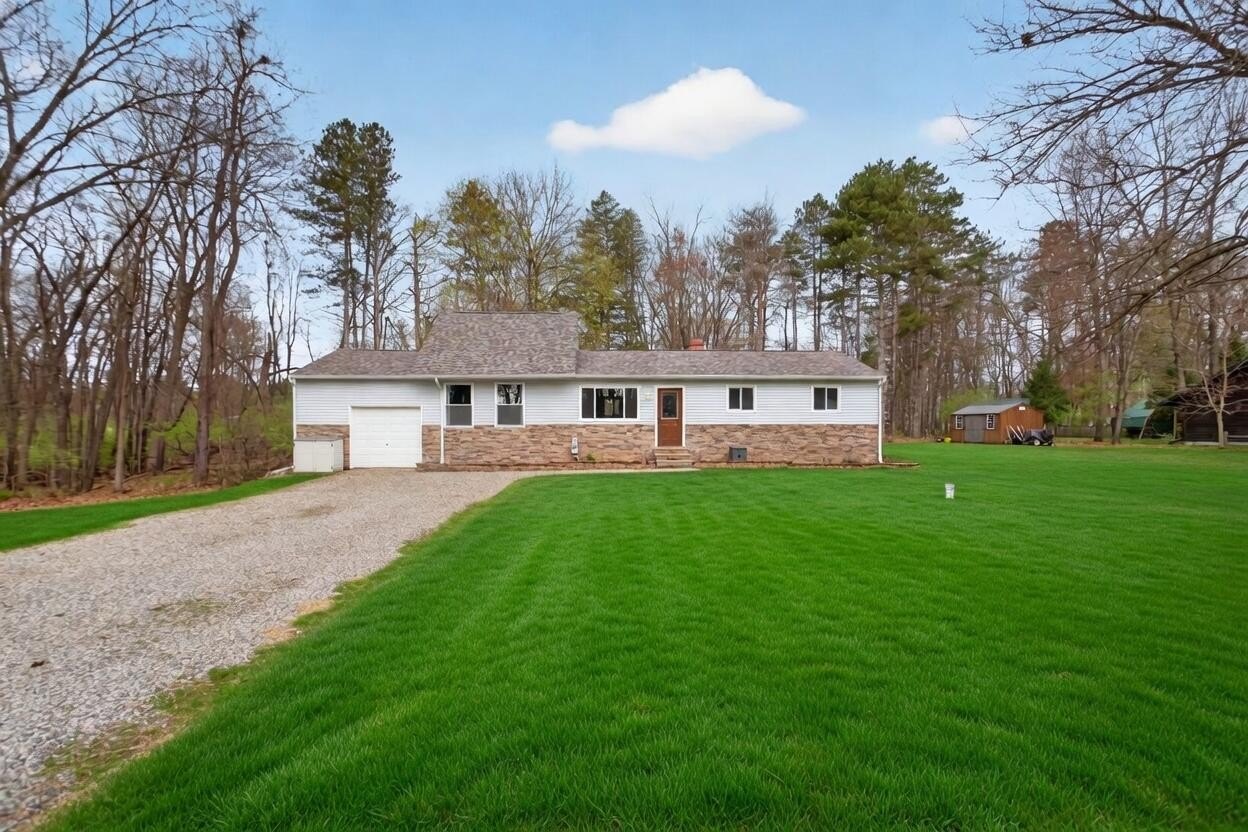 Single Family 3BR 2BA - 11444 Hillary Drive, Jerome, MI